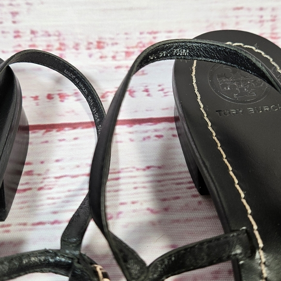 Tory Burch Gemini Chain Link Sandals In Black - Picture 7 of 12